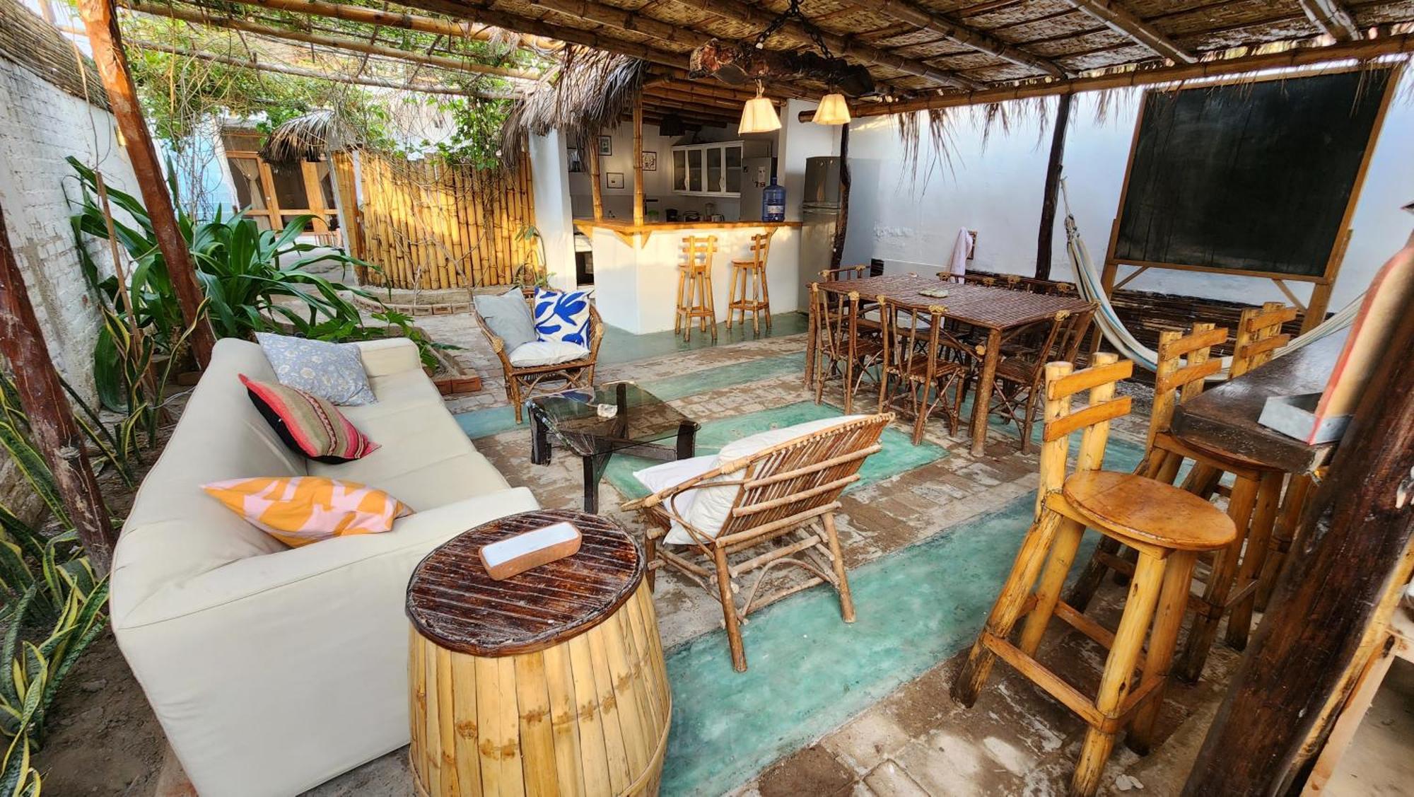 Kinti Guest House Манкора Екстериор снимка